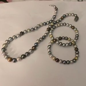 Genuine Honora pearls necklace & bracelet set